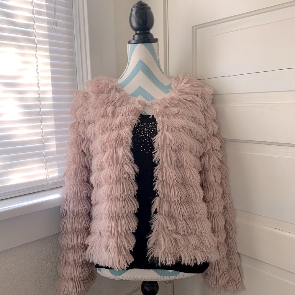 Short tasseled cardigan - Picture 3 of 5